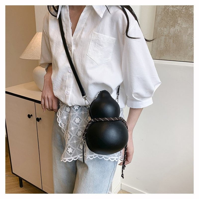 Gourd Shape Crossbody Bag Russ - đánh giá và giá Street Fashion Russia