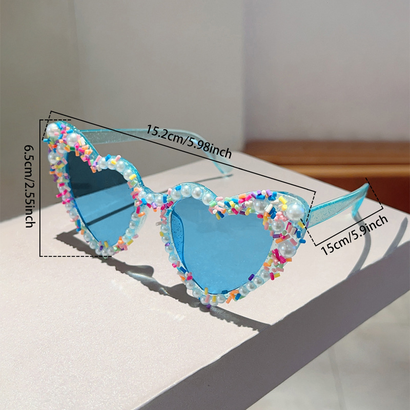 Heart Design Sunglasses Pc Mat - đánh giá và giá Street Fashion Events