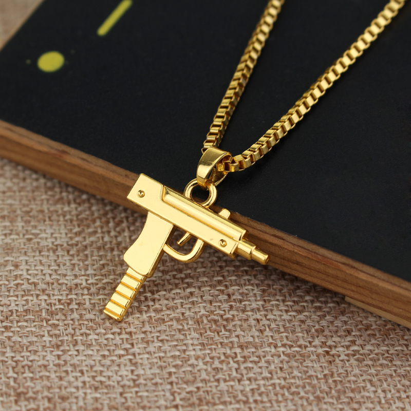 Trendy Uzi Gun Shaped Pendant  - đánh giá và giá Street Fashion Baggy